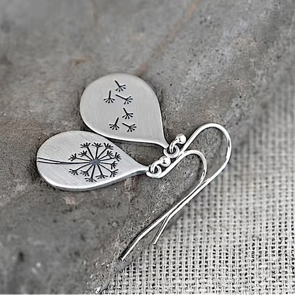 Silver Dandelion Flower Handcarved Textured Seed Earrings - Picture 4 of 7